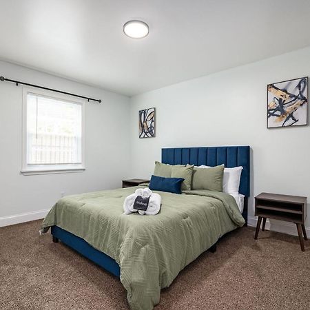 Appartamento Cozy 2Bd Retreat A Short Walk To Westside Beltline Atlanta Esterno foto